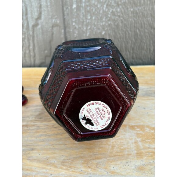 Vintage Ruby Red Avon 1876 Cape Cod Glass Wine Decanter Stopper Bubble Bath - Picture 8 of 9